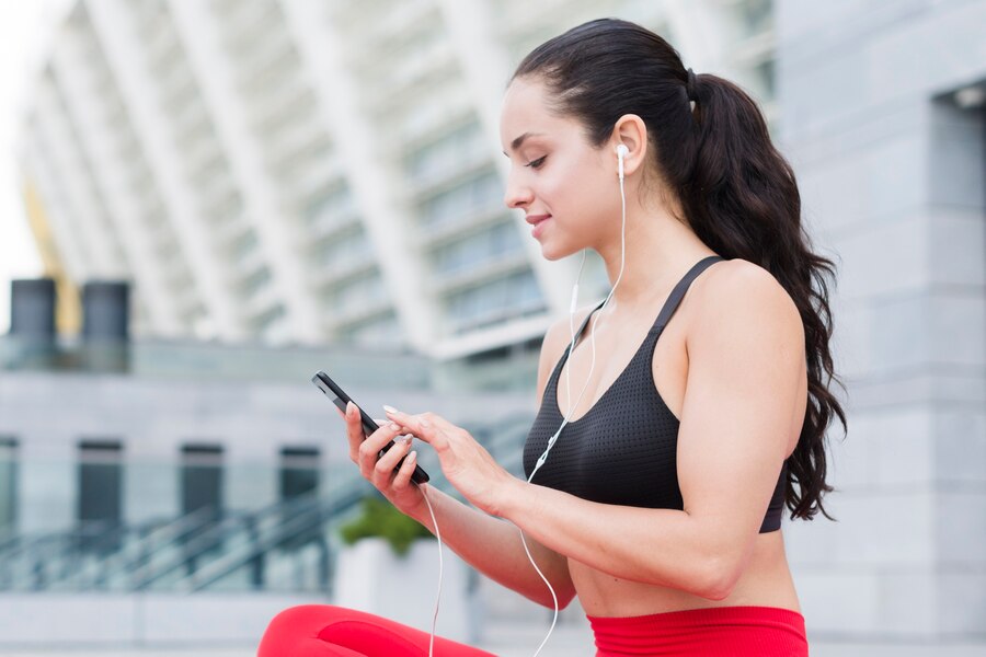 Get Fit and Stay Healthy with Fitness Apps: Reaping the Benefits of Technology